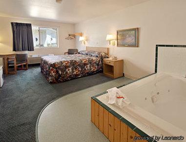 Northwoods Inn And Suites Ely الغرفة الصورة