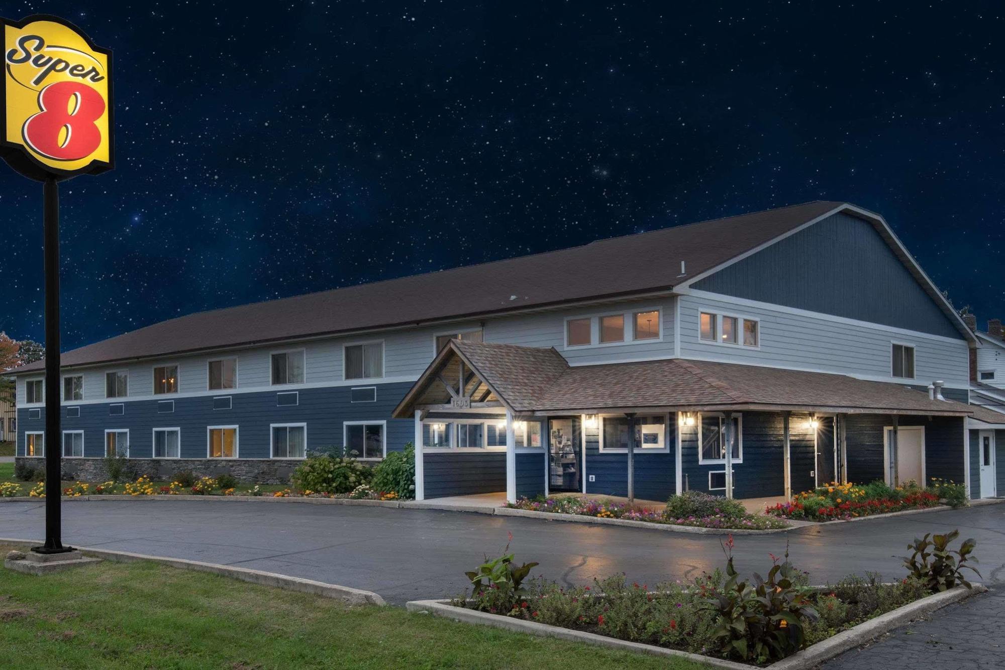 Northwoods Inn And Suites Ely المظهر الخارجي الصورة
